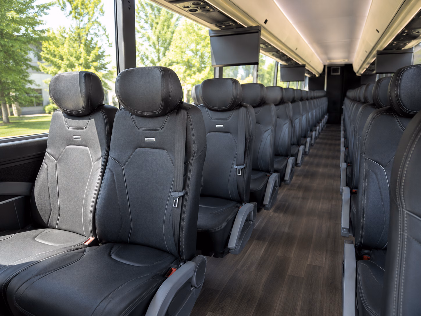 compare bus rental pricing in passaic online upfront and in minutes