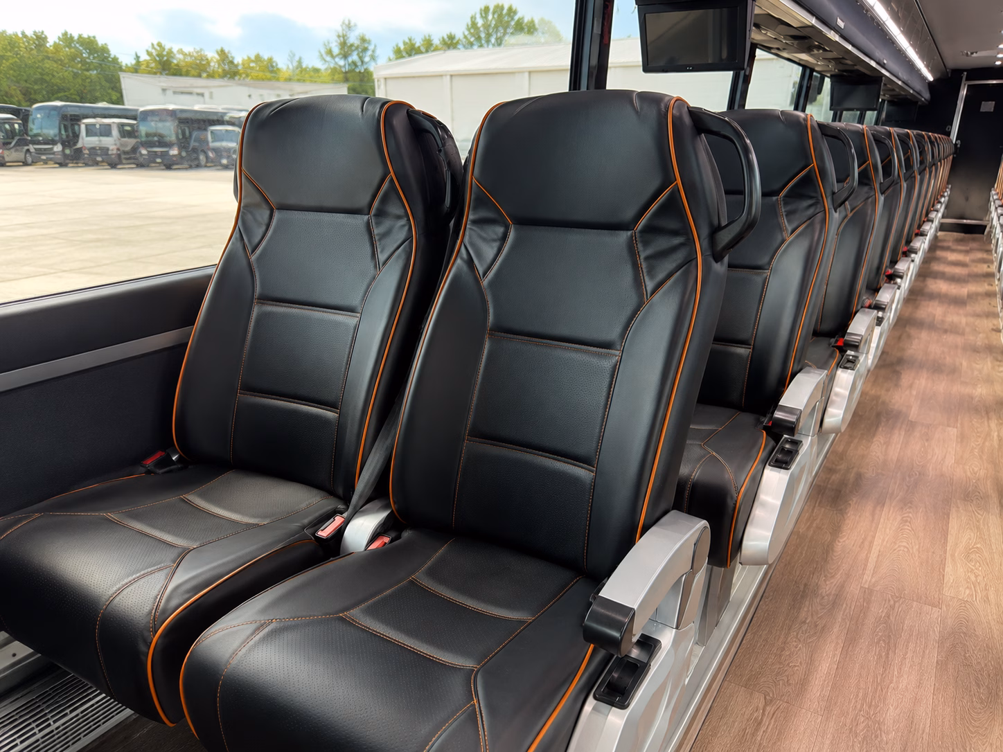 jfk and laguardia airport charter bus transfers from passaic